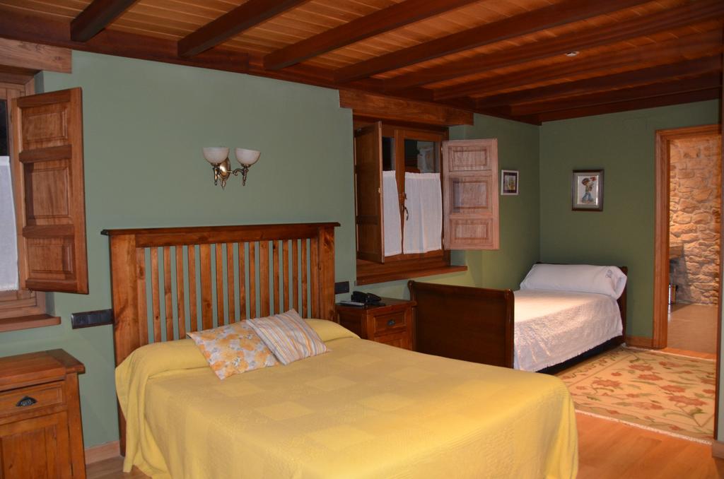 Hotel Casona De Tresali Argüero Habitación foto