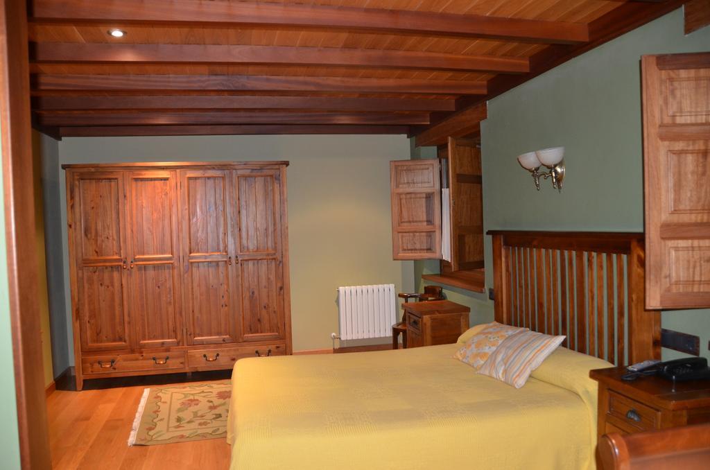 Hotel Casona De Tresali Argüero Habitación foto